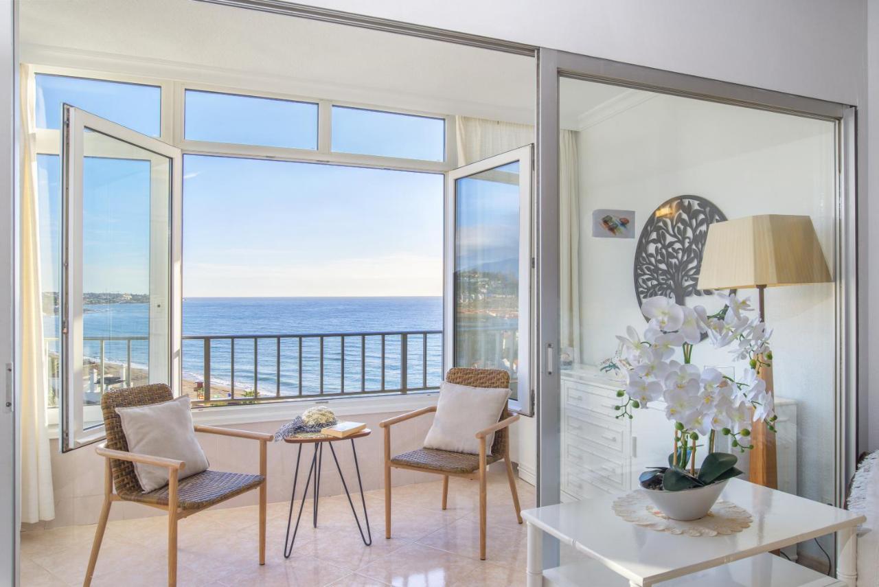 Penthouse Studio With Sea Views La Cala De Mijas Exteriör bild